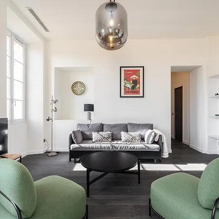 Apartmán Le Brea, Elegant Appartement, Jolie Vue Menton