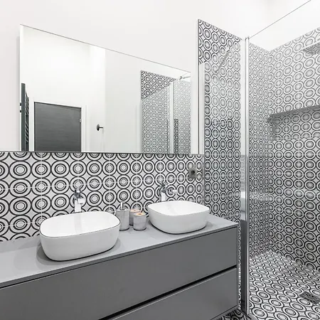 Le Brea, Elegant Appartement, Jolie Vue Lägenhet Menton